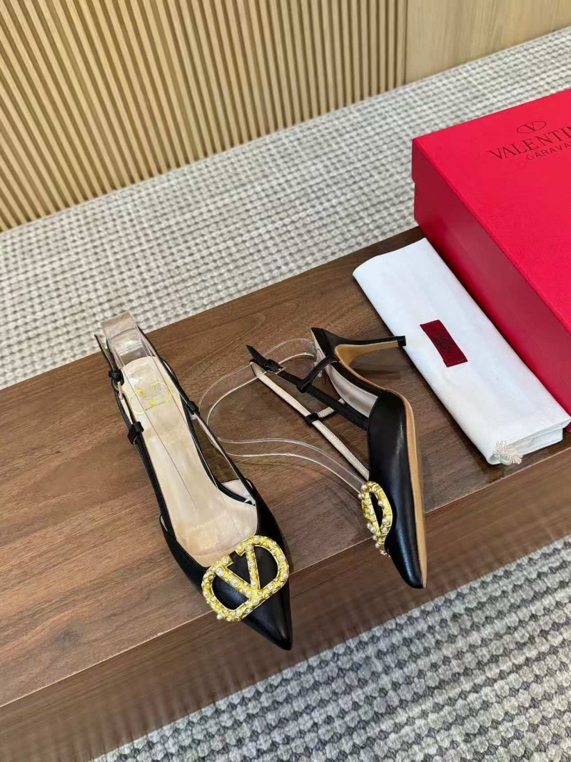 Va1e*ntin0 heeled shoes